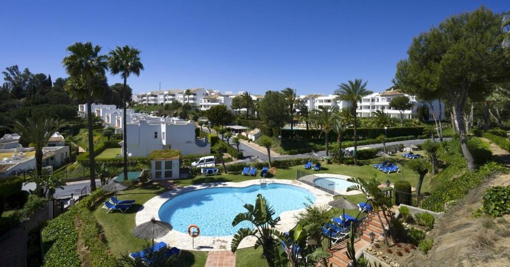 Quiet 2 bedroom apartment-Sleeps up to 6