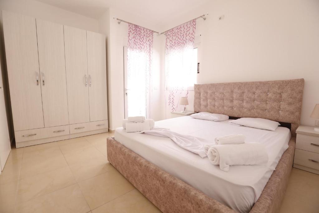 Albania Dream Holidays Accommodation - Image 2