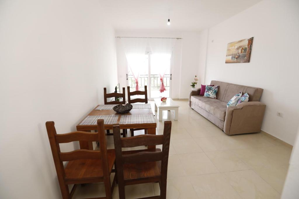Albania Dream Holidays Accommodation - Image 9