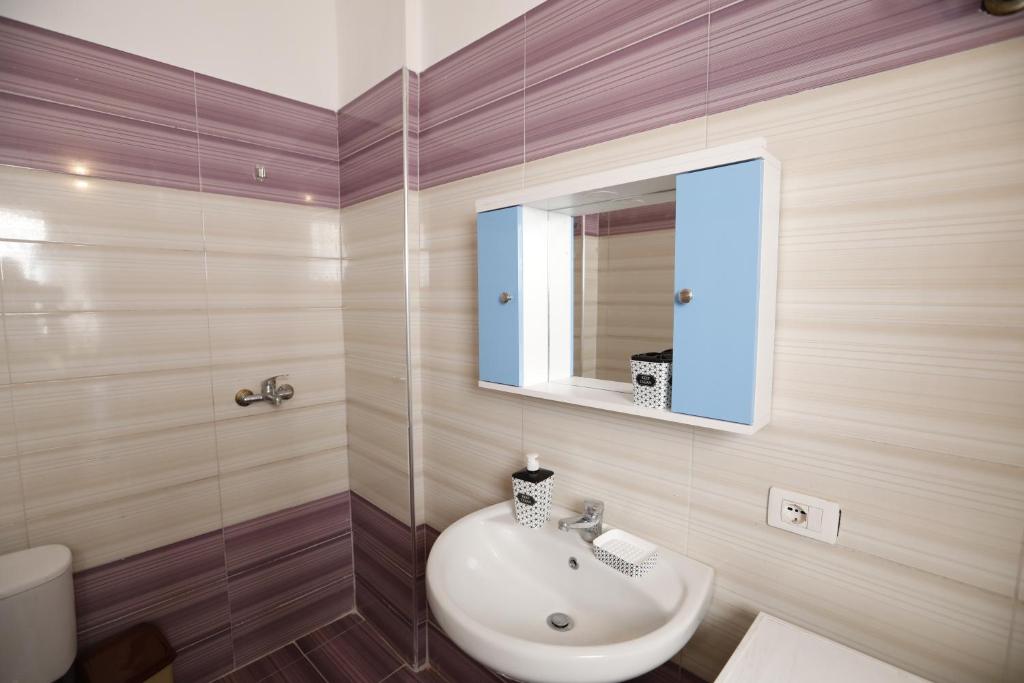 Albania Dream Holidays Accommodation - Image 3