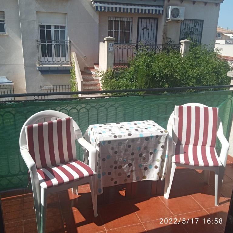 Balkón nebo terasa v ubytování APARTAMENT ORIHUELA COSTA PLAYA FLAMENCA