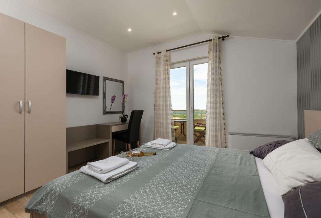 B&B Villa Oasa 2 - Deluxe Tweepersoonskamer Met Balkon