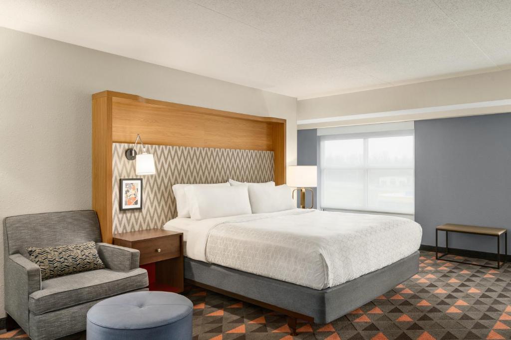 Holiday Inn Florence by IHG - King Room - Mobility Access/Hearing Accessible