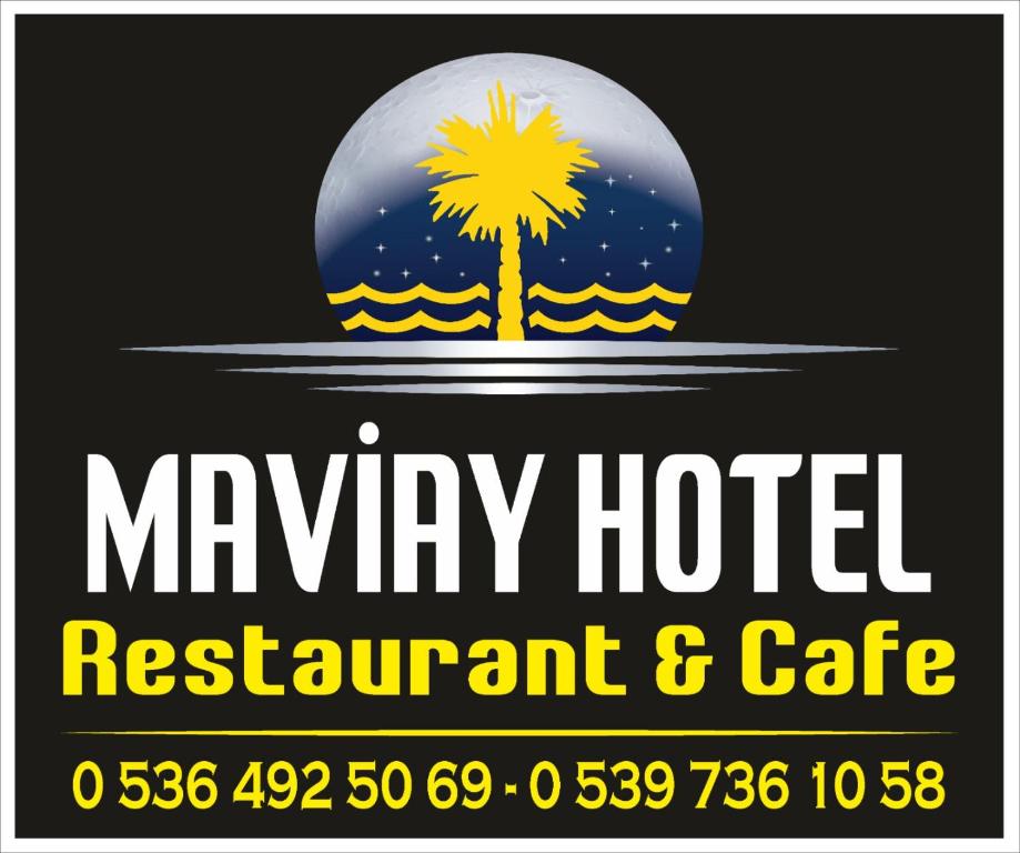 logotipo de restaurante y cafetería del hotel con palmeras en Adrasan Maviay Hotel, en Adrasan