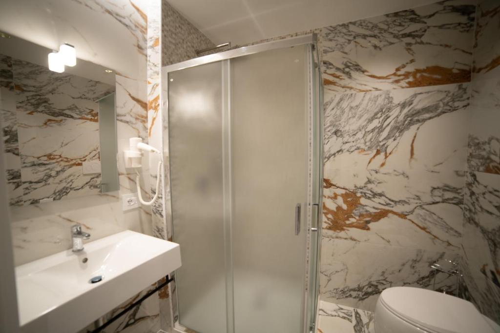 B&B Dominus Luxury Rooms - 8