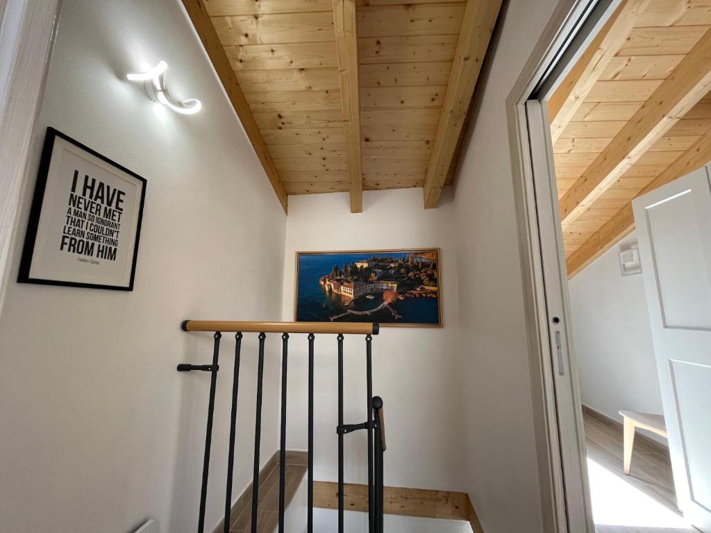 Zdjęcie z galerii obiektu Anfite Apartments Santa Maria w mieście Desenzano del Garda