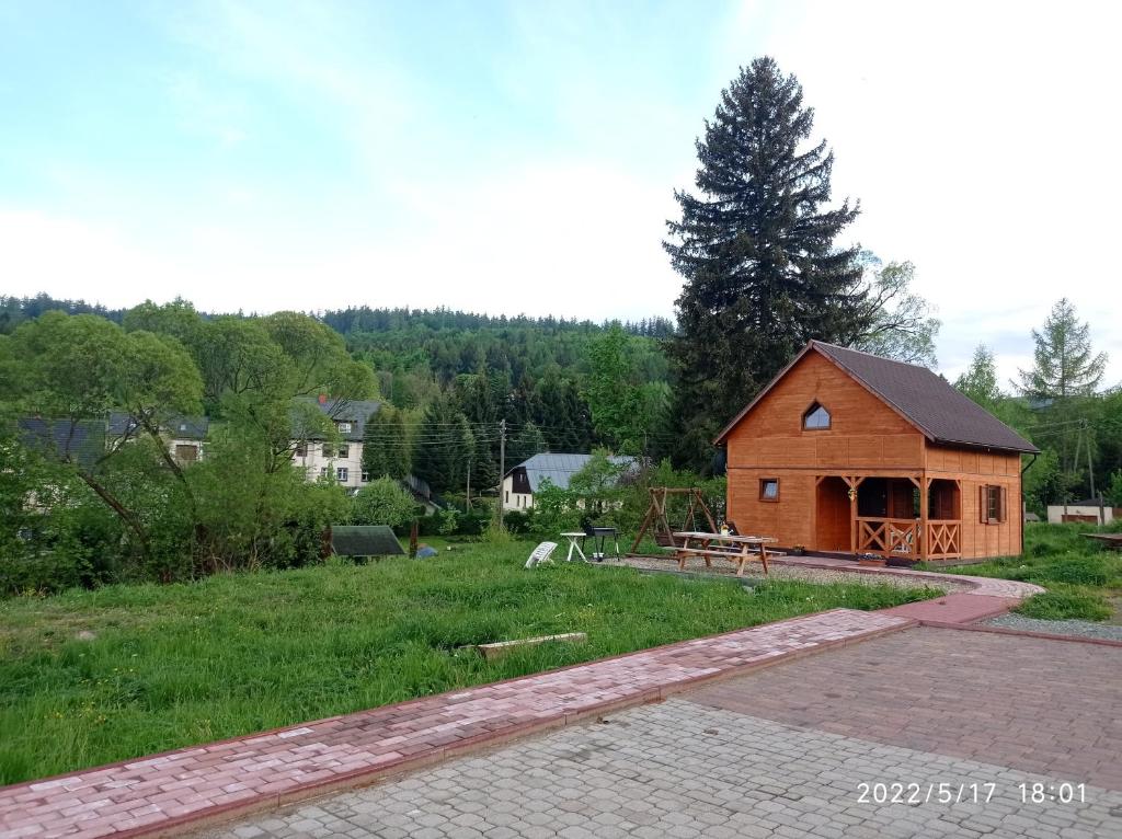 Príroda v okolí horskej chaty