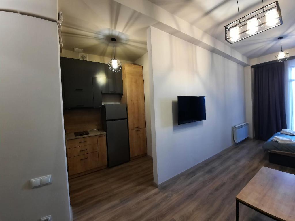 Suwon in Kechi House - Apartment With Garden View