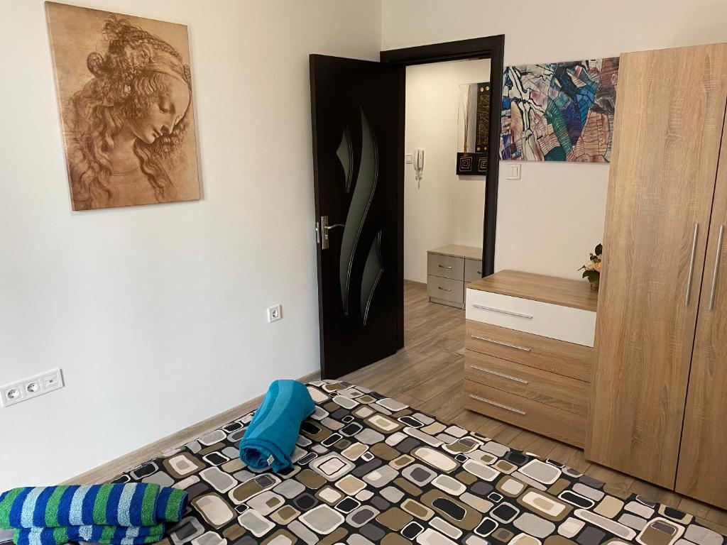 Fotografie z fotogalerie ubytování Brand New Cozy 1BR flat with AC & FREE street Parking v destinaci Plovdiv