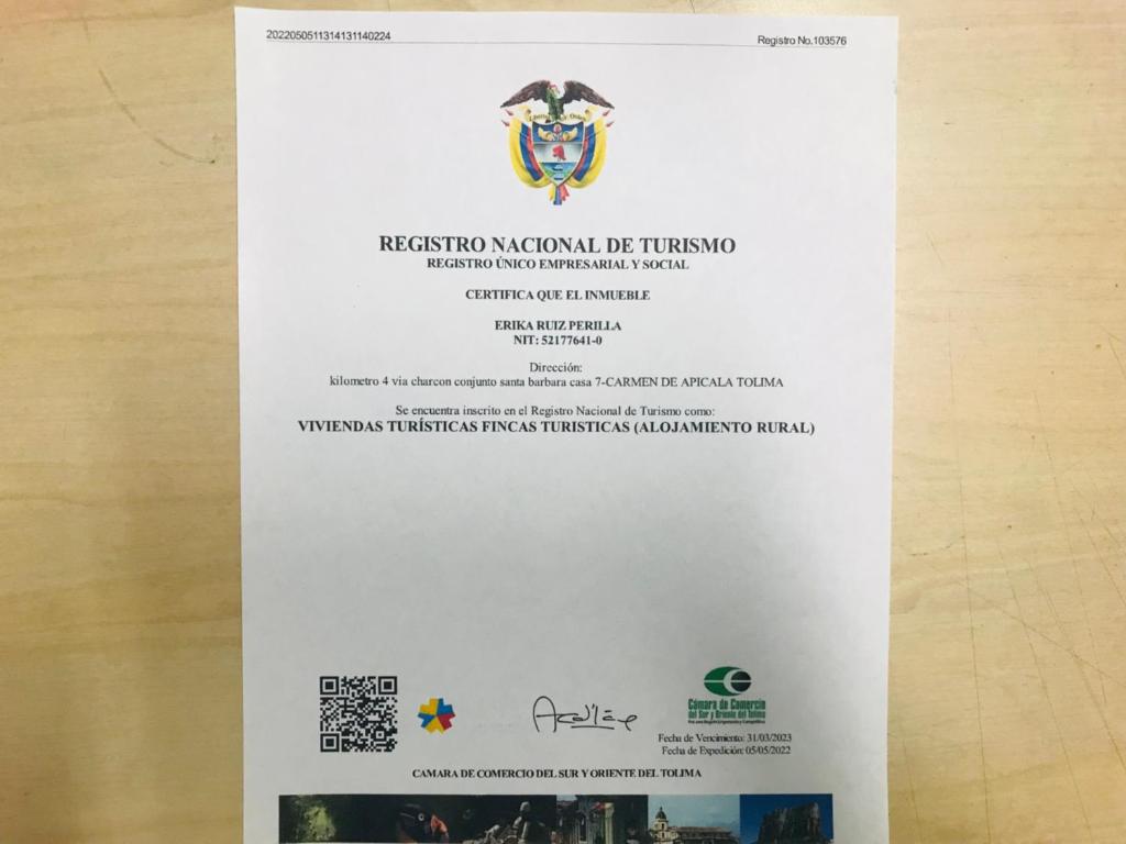 Certifikát, hodnocení, plakát nebo jiný dokument vystavený v ubytování Hermosa Casa de campo grande con aire acon,wifi,piscina,billar !villa ensueño !