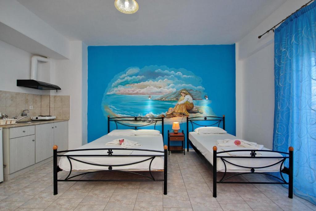 Gallery image of KIPRIANOS - STUDIOS in Loutra Edipsou
