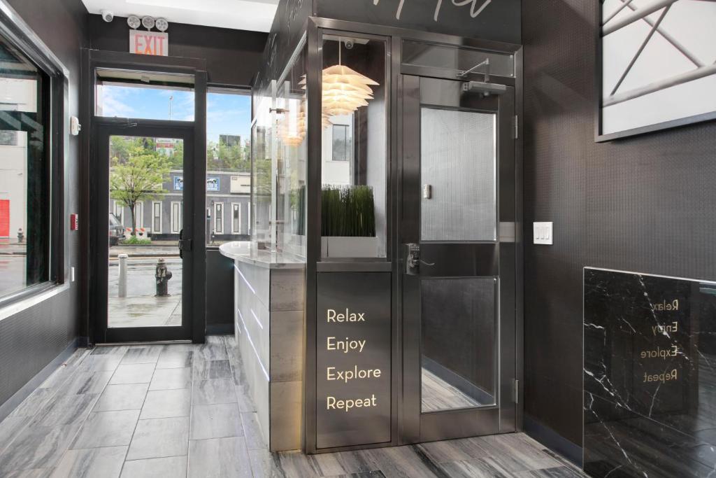 Fotografie z fotogalerie ubytování Hotel 365 Bronx - Yankee Stadium v destinaci Bronx