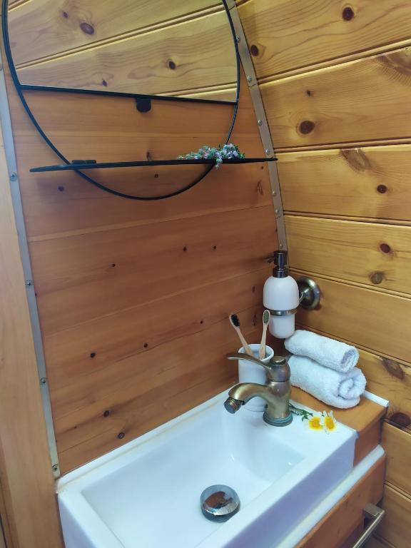 Kép Glamsea unique Glamping experience, palaiokastro crete szállásáról Paleókasztróban a galériában