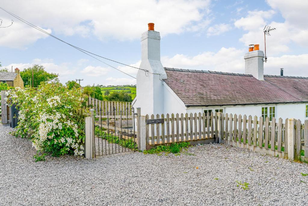 Quarry Cottage, Llanasa (updated prices 2024)