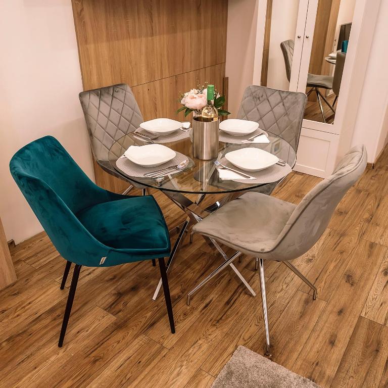 Posedenie v ubytovaní Bellini Apartment