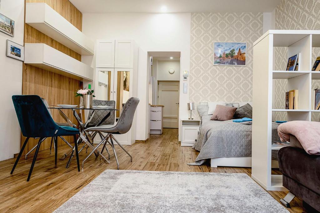 Posedenie v ubytovaní Bellini Apartment