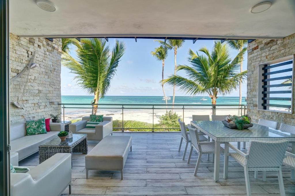 Costa Atlantica Punta Cana - Beach Vacation Condos - Apartamento Con Vista Al Mar