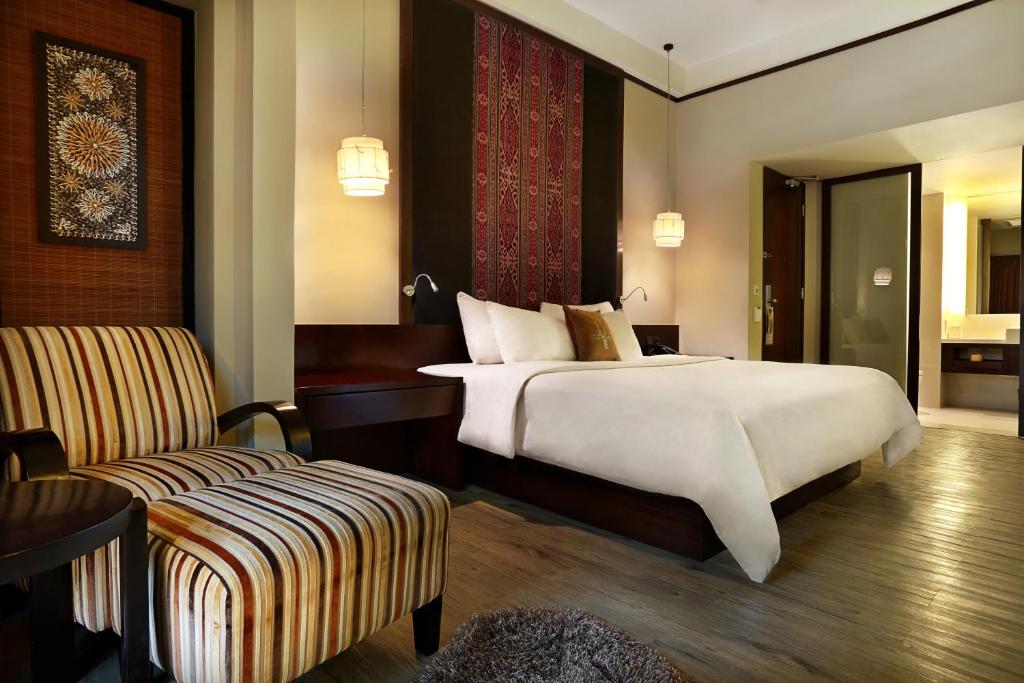 Novotel Lombok Resort & Villas - 9