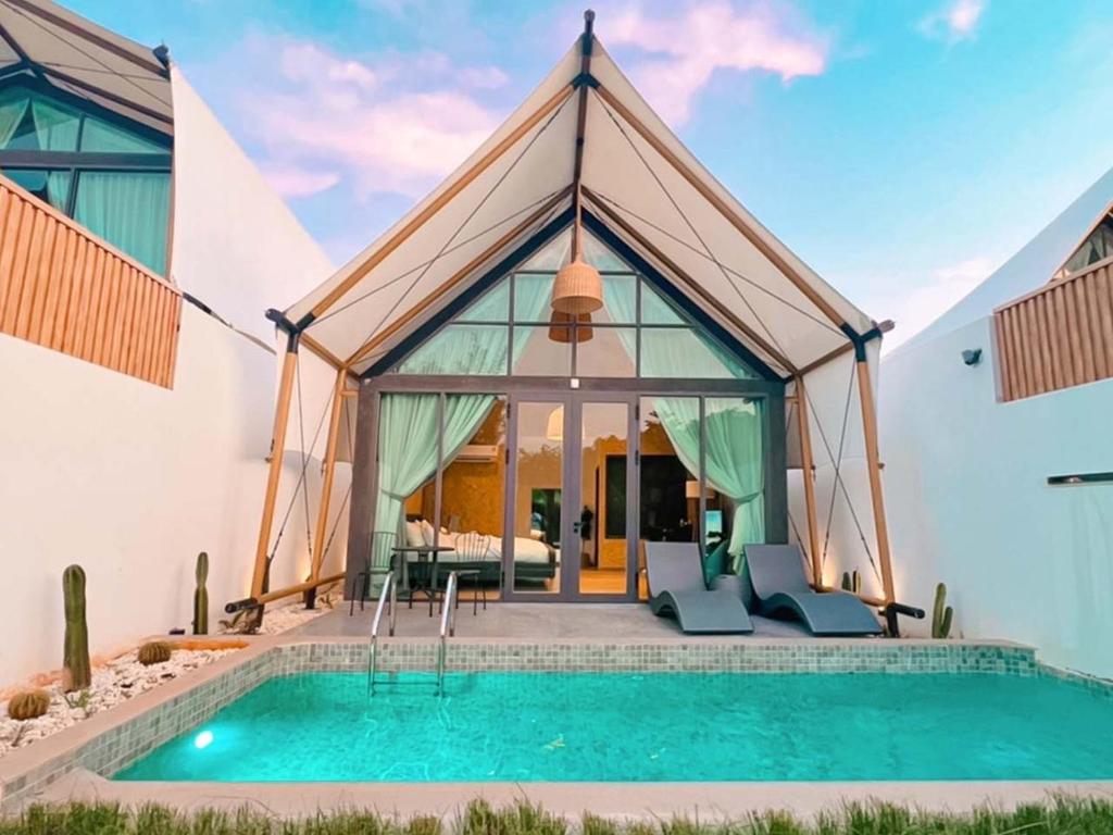 Bazén v ubytování The X10 private pool villa khaoyai SHA Certified เขาใหญ่ nebo v jeho okolí