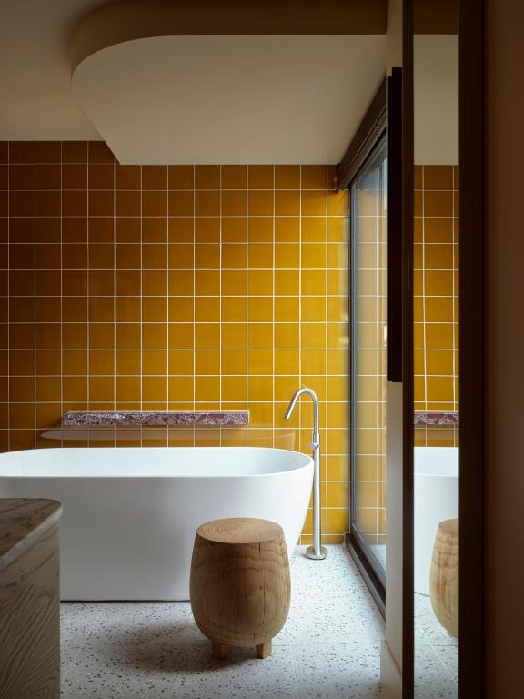 Koupelna v ubytování Ace Hotel Sydney