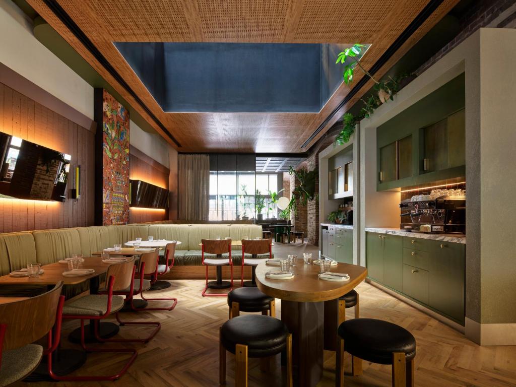 Posezení v ubytování Ace Hotel Sydney