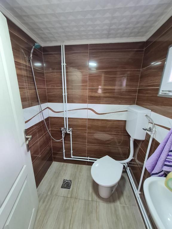 A bathroom at Taorska Vrela Apartman