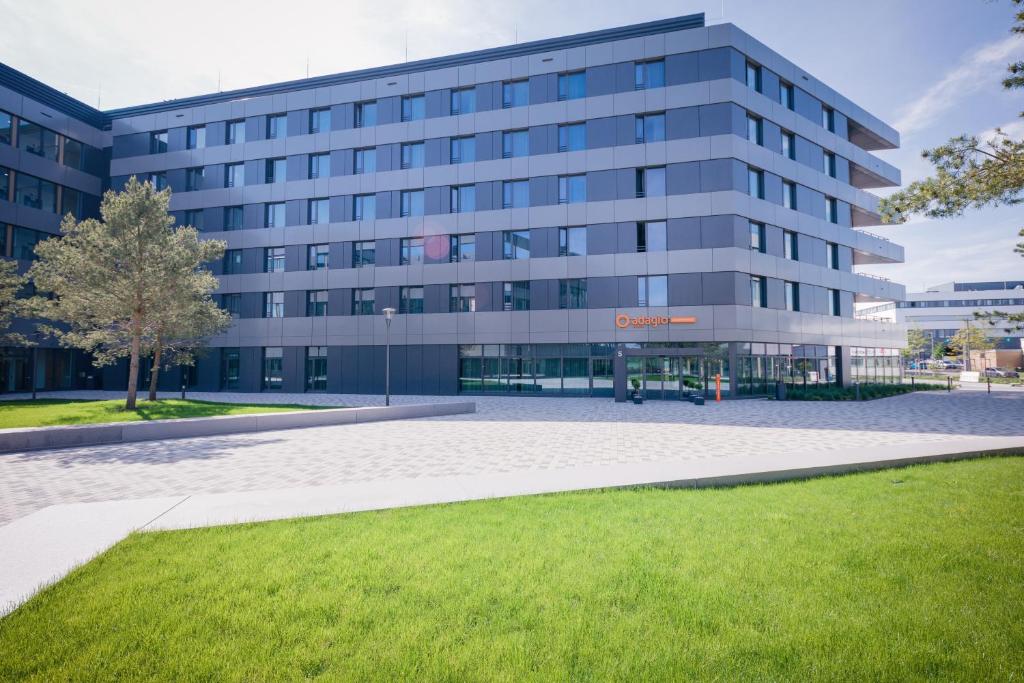 Budova, kde se aparthotel nachází