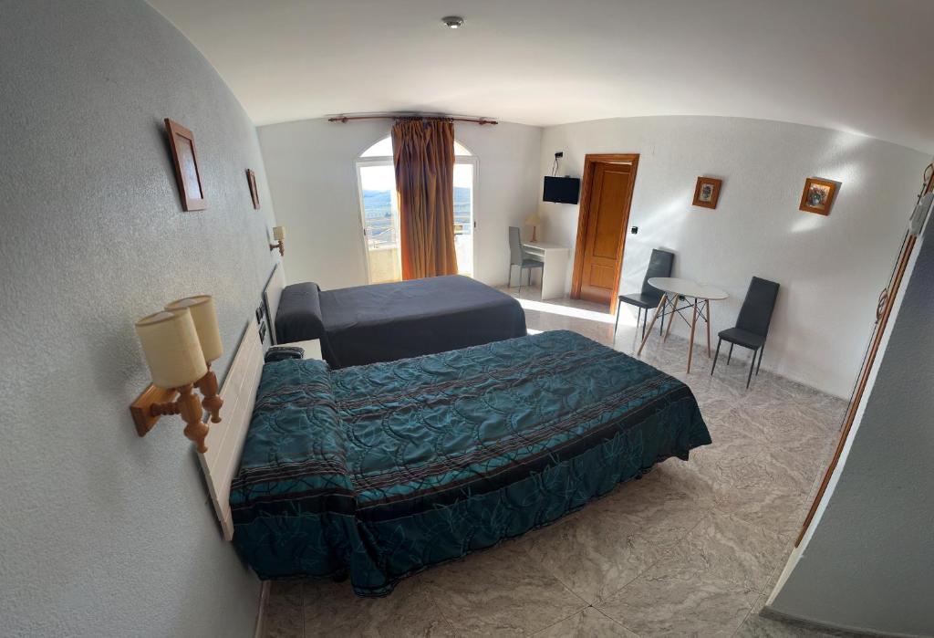 Hospedium Hotel Twist - Triple Room