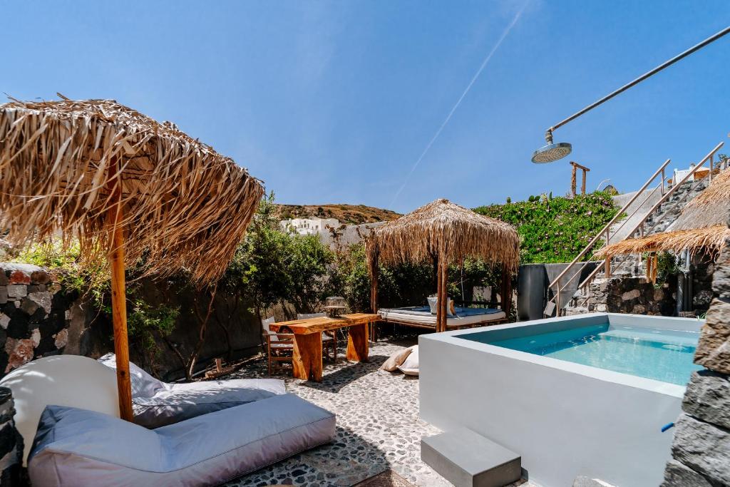 Басейн в ROCK VILLAS COMPLEX - Private Luxe Top Retreat - Castle and Sea View або поблизу