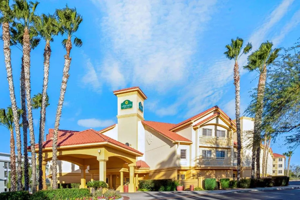 La Quinta by Wyndham Tucson Airport in Casas Adobes