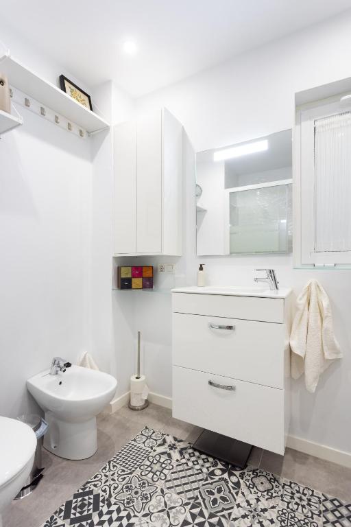 Koupelna v ubytování Home2Book Elegance City Center Apartment
