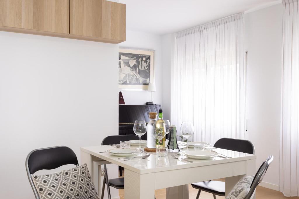 Nápoje v ubytování Home2Book Elegance City Center Apartment
