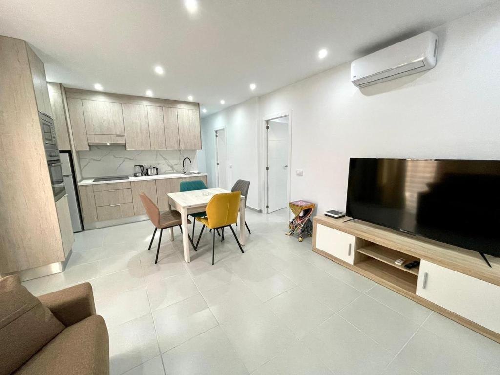 Fotografia z galérie ubytovania New-Excepcional 2 habitaciones y 2 baños en Mareverde Costa Adeje v destinácii Adeje