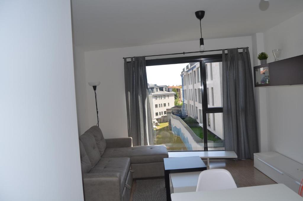 Posedenie v ubytovaní Precioso apartamento con garaje en Ares.