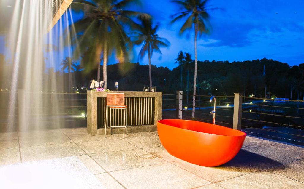 Shambhala Beach Resort - 18