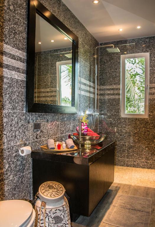 Shambhala Beach Resort - 15