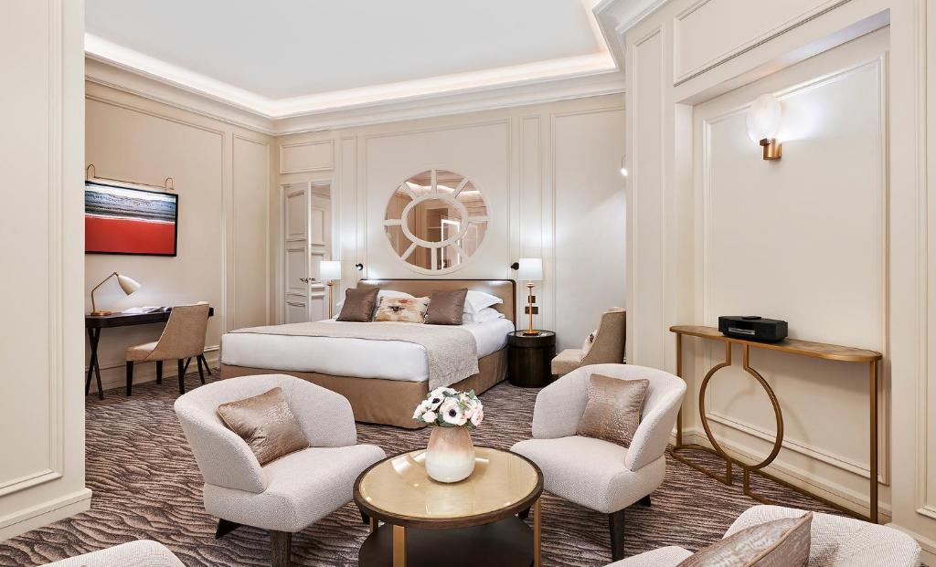 La Réserve de Beaulieu - Tower Junior Suite