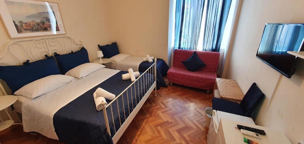 Postel nebo postele na pokoji v ubytování Napol-In
