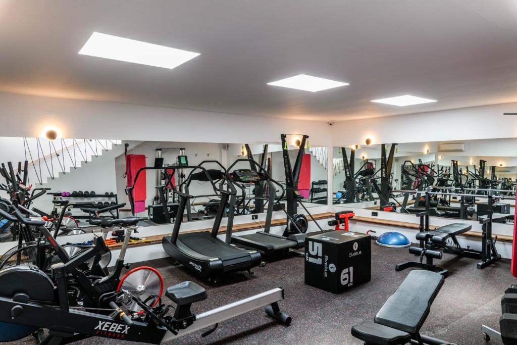 Fitness centrum a/nebo fitness zařízení v ubytování Artemoula's Studios