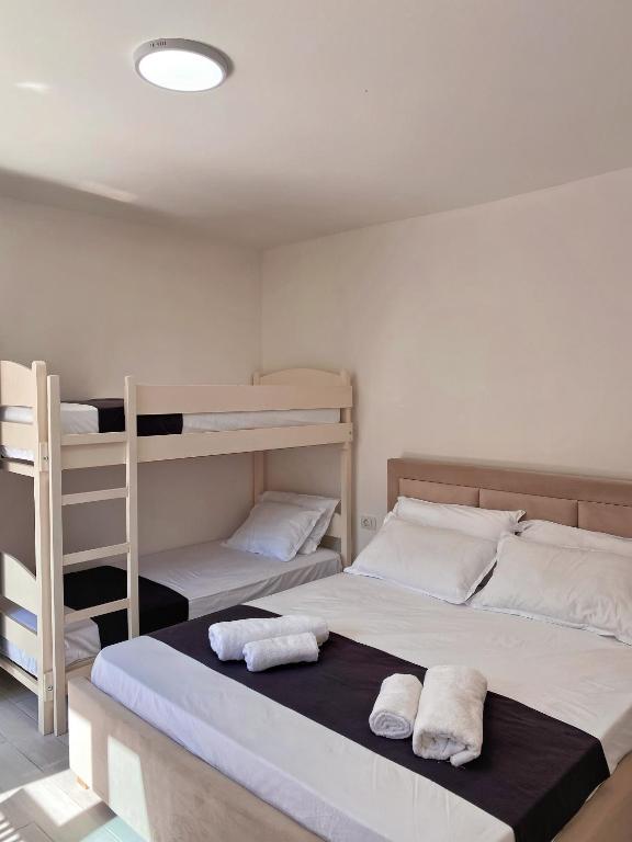 Postel nebo postele na pokoji v ubytování Sunny guest house