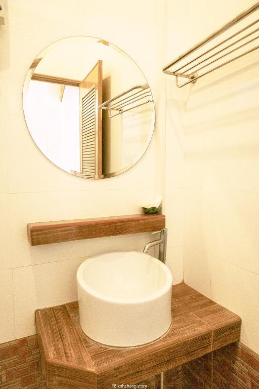Ванная комната в Bhuvarin Resort