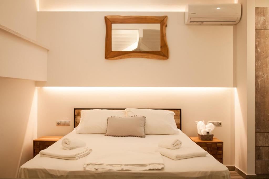 Luxury Studios Kallithea by Corfuescapes - Deluxe Double Room с балконом