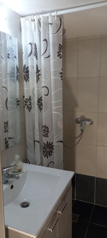 Koupelna v ubytování Villa Beloussi Zakynthos