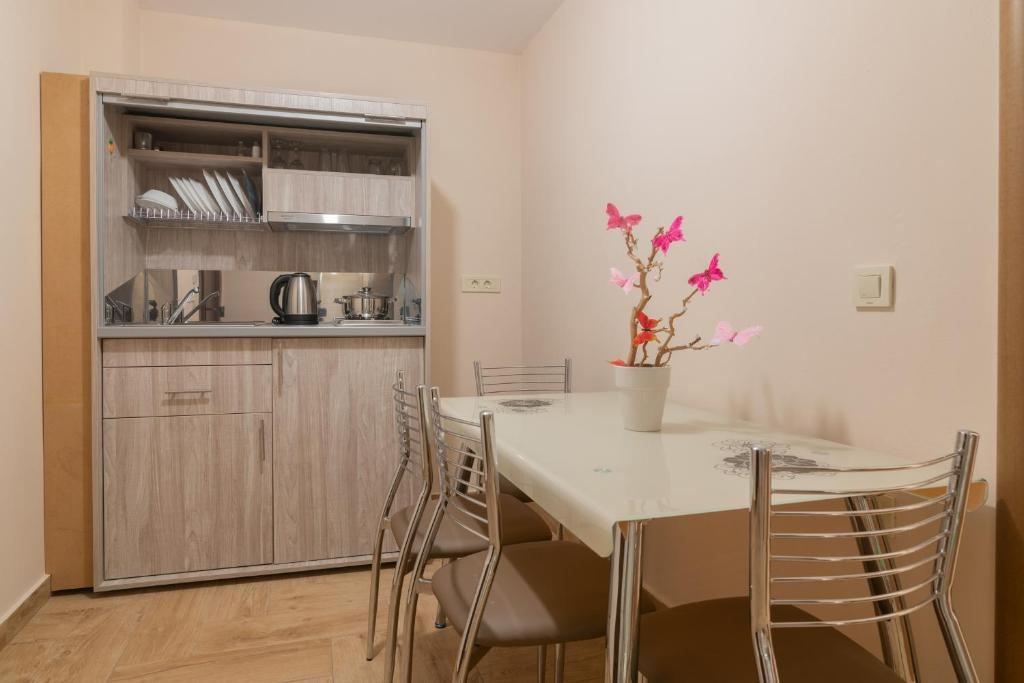 Zante Holidays Hotel - Apartamento De Dois Quartos
