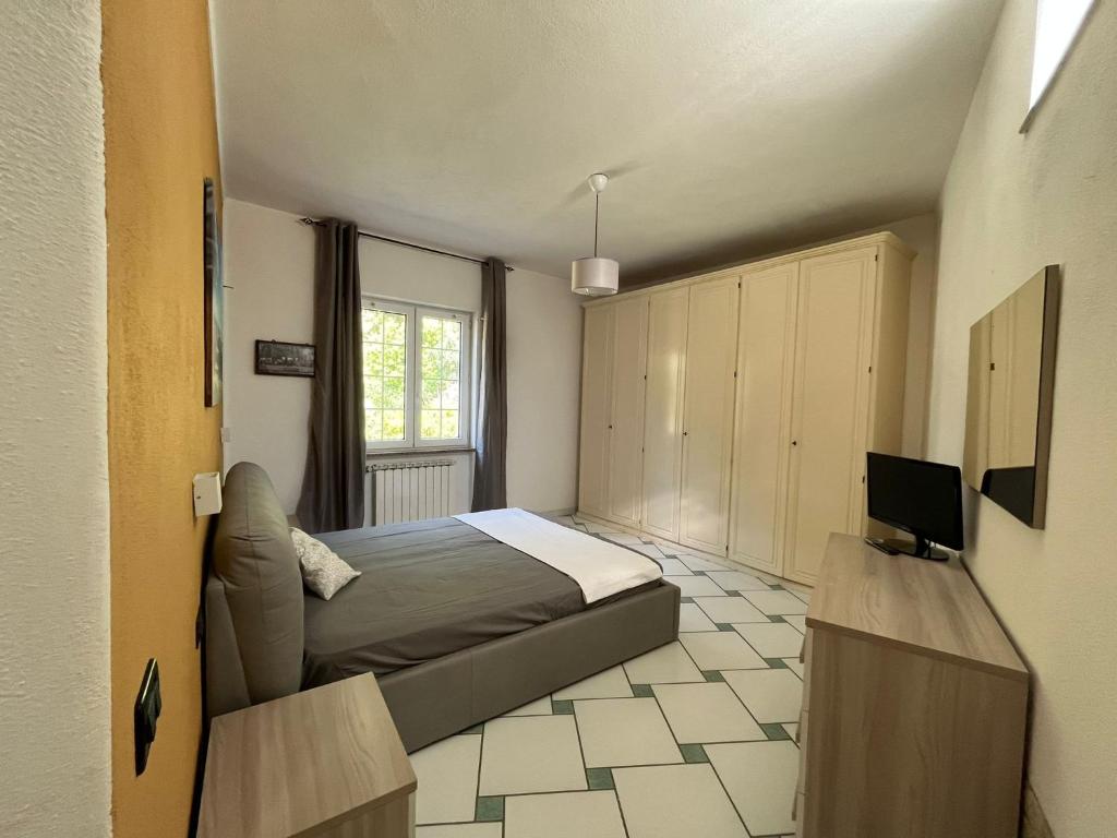 A television and/or entertainment centre at Casa Impagliazzo