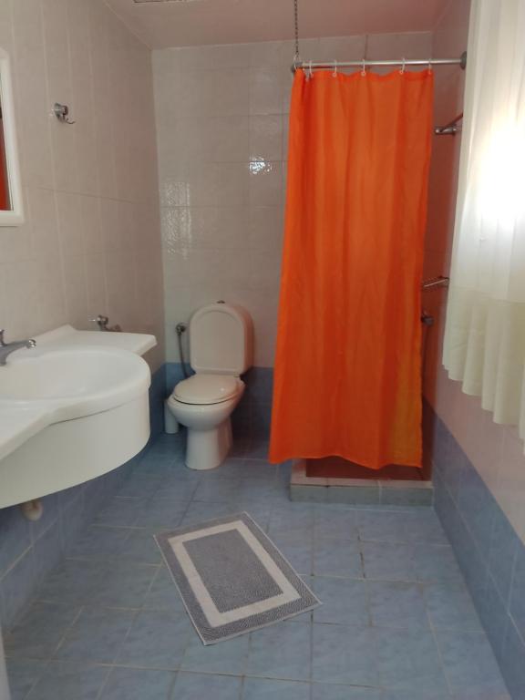 Koupelna v ubytování Elite Hotel