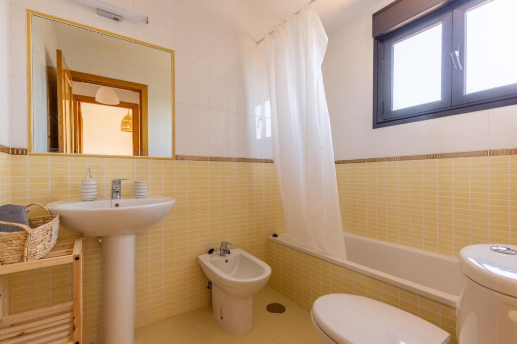 J&H Villa, Corralejo – Updated 2022 Prices