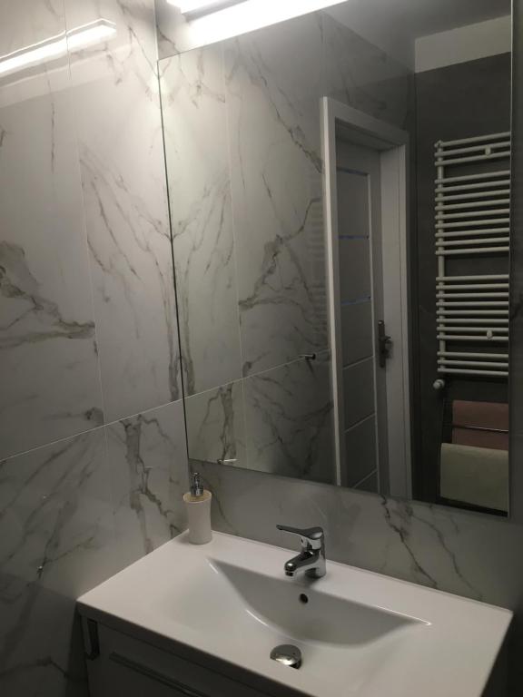 Kúpeľňa v ubytovaní Apartament Przy Obserwatorium&Singielnia
