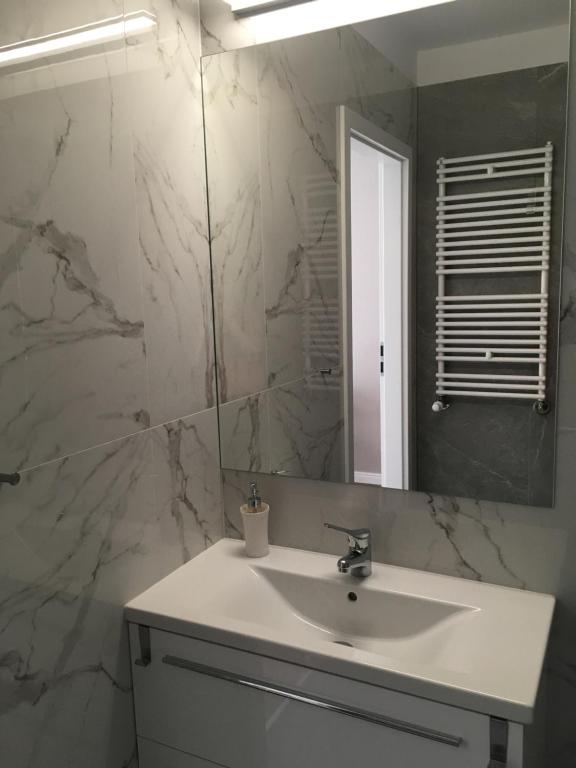 Kúpeľňa v ubytovaní Apartament Przy Obserwatorium&Singielnia