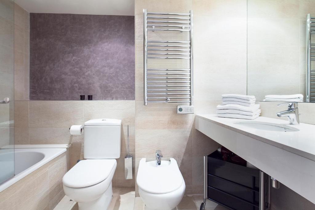 Inside Barcelona Apartments Mercat - 10